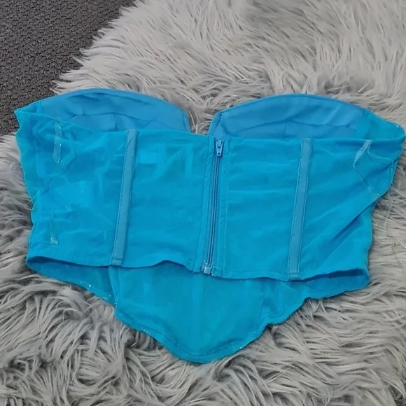 Princess polly 8 crop bustier - Picture 4 of 4